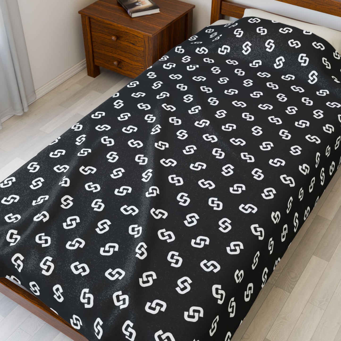 Velveteen Plush Blanket